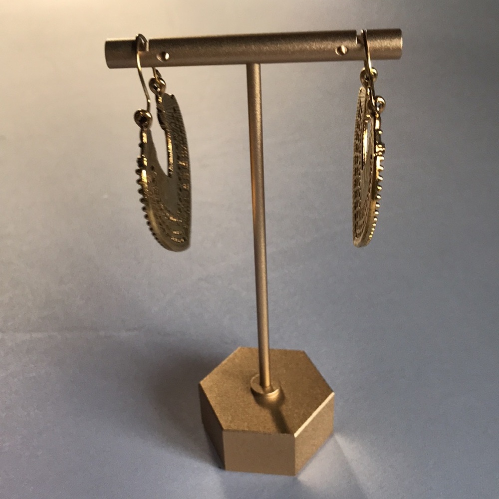 New! Drop Filigree Earrings - Picture 9 of 13